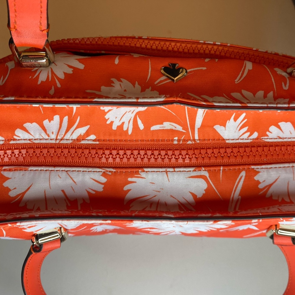 Kate Spade New York Jae Wild Blossom Medium Satchel w/crossbody strap - Picture 4 of 7